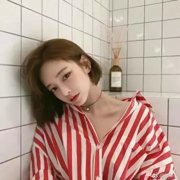 女孩不微笑